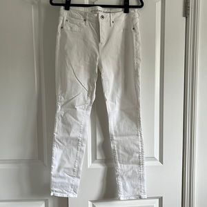 Articles of Society white jeans. Size 29